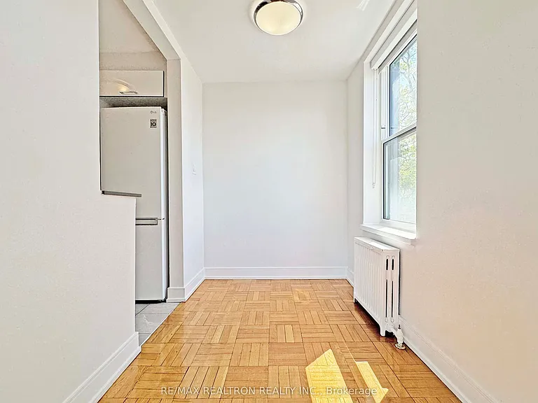 1545 Bathurst St #511 — Photo 4