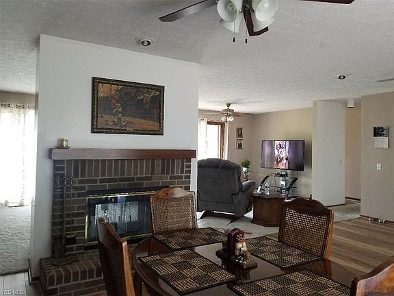 5th image of 21382 Briar Bush Ln