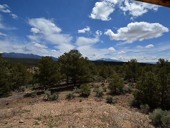 4th image of 51 Sangre De Cristo Mountain Dr.