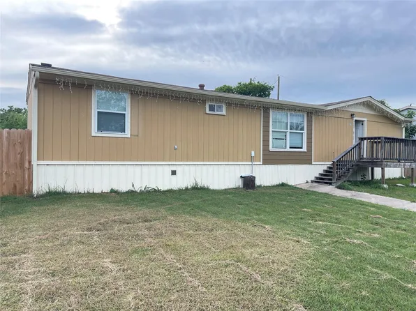 417 Lenora Dr, Taylor, TX 76574