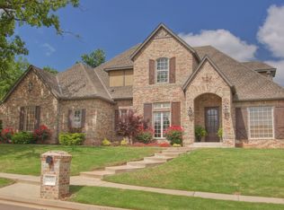 3301 Cumberland Dr, Edmond, OK 73034