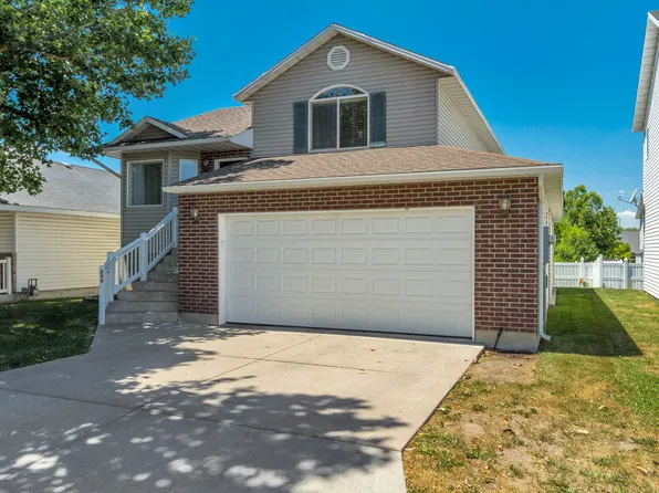 254 Rosewood Cir, Logan, UT 84321