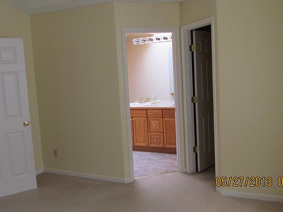 5th image of 4000 NE 82nd St