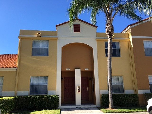 1st image of 4017 NW 90th Ave #4017