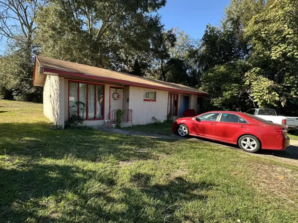 403-405 E 2nd Ave, Petal, MS 39465
