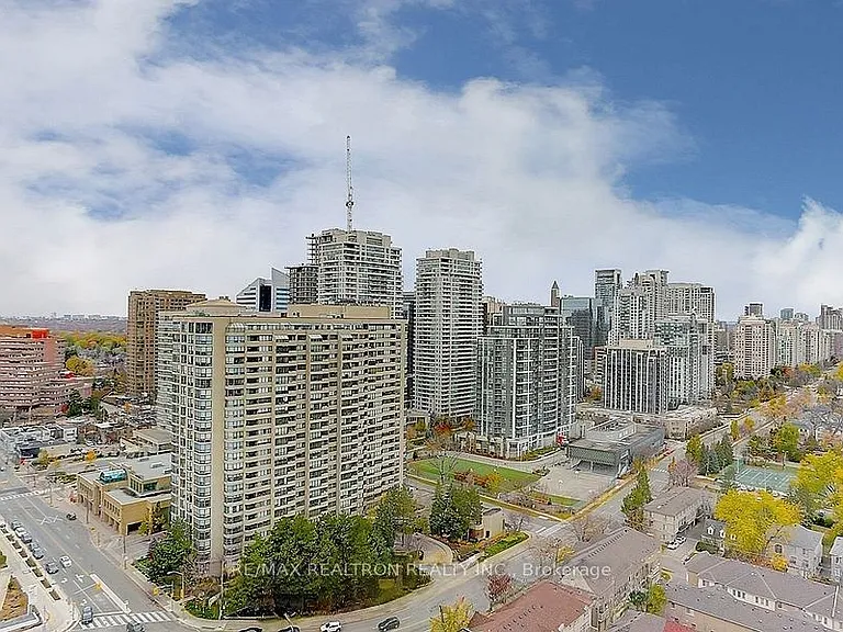 88 Sheppard Ave E #2405 — Photo 29