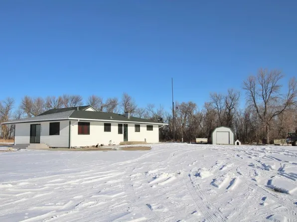 27002 436th St NW, Donnybrook, ND 58734