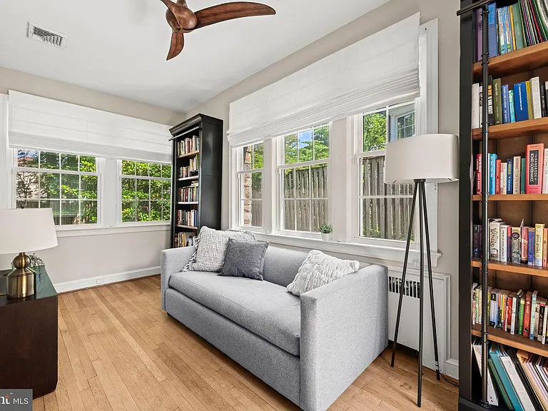 1623 Jonquil St NW — Photo 18