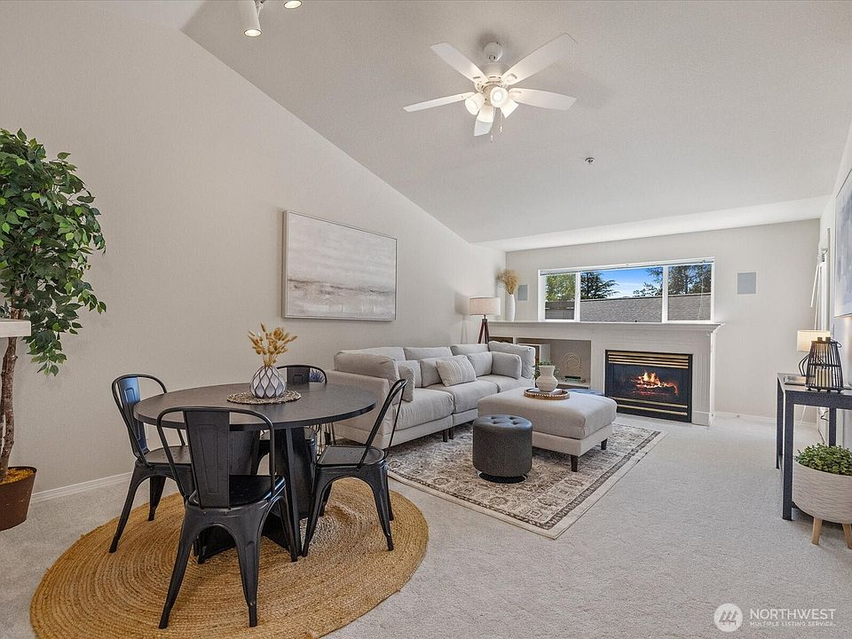 1st image of 11518 12th Avenue W #D304