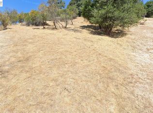 Warren St, Martinez, CA 94553