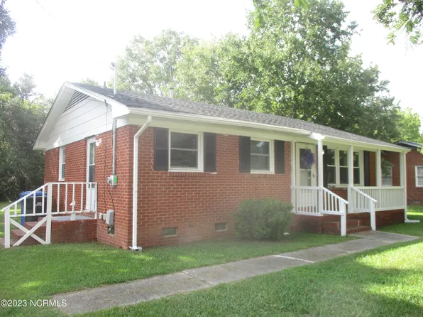 439 N Caledonia Road, Laurinburg, NC 28352