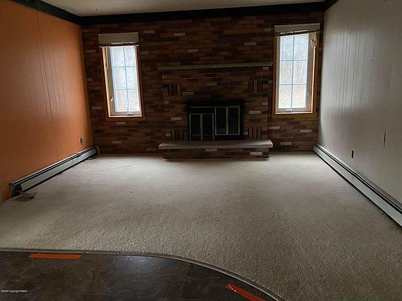 3rd image of 2617 W View Dr