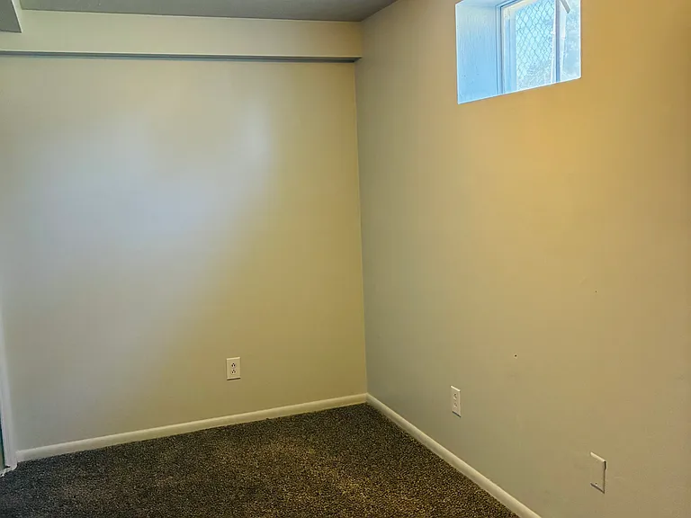 4640 S 475 W — Photo 17