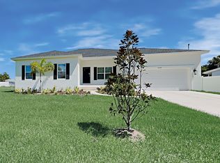 6005 Firefly Ln, Apollo Beach, FL 33572