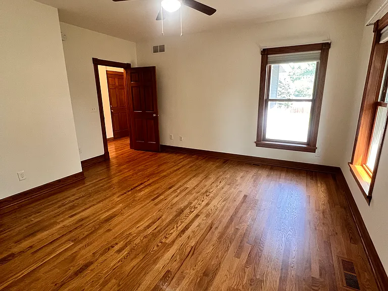 701 Portland Ave #2 — Photo 8