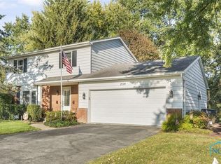 2139 Laurel Valley Dr, Toledo, OH 43614