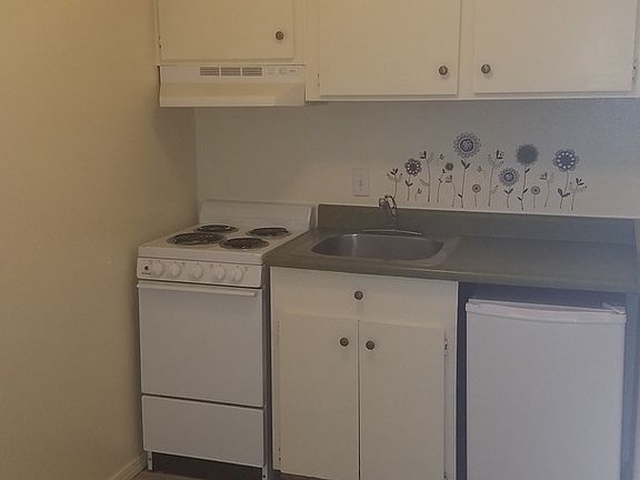4th image of 2700 Plumas St APT 111