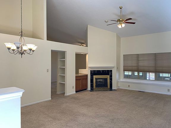 5th image of 10811 Pimlico Cir