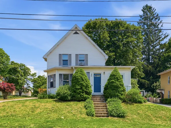 96 Washington St, Gardner, MA 01440