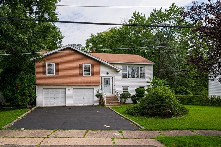 1st image of 51 Ray Ave