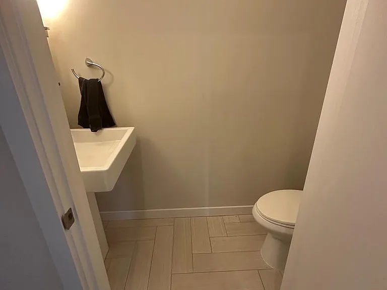938 New Market St #303 — Photo 6