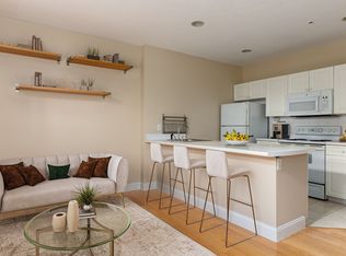 332 Jamaicaway APT 104, Jamaica Plain, MA 02130