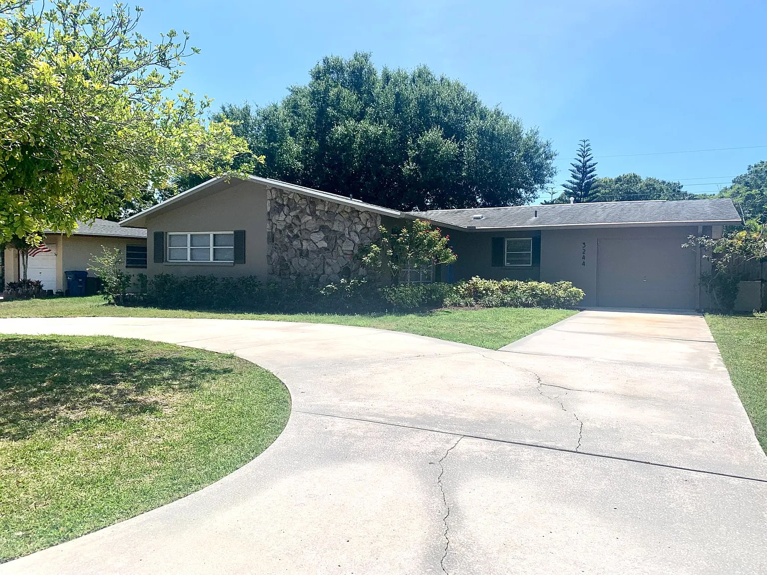 Glouster Street, Sarasota — Photo 4