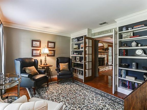 5th image of 1591 Pine Creek Way
