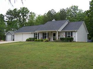 864 Lake Circle Rd, Buchanan, GA 30113