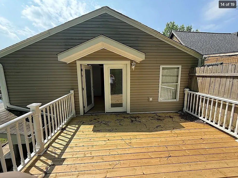 3 bed, 1320 sqft, $1,700 — Photo 2