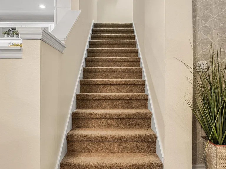 6527 Silver Queen Way — Photo 12