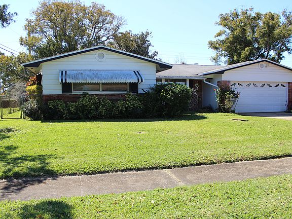 2nd image of 2905 Cooper Dr