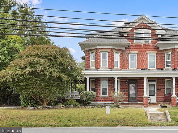 2nd image of 17400 Virginia Ave