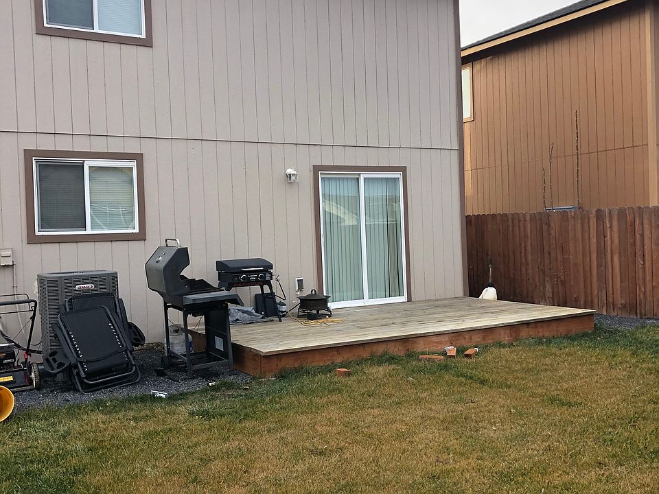 2nd image of 1619 W Fern Dr