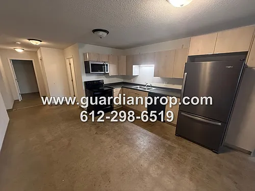 7535 Cloman Way Photo 1