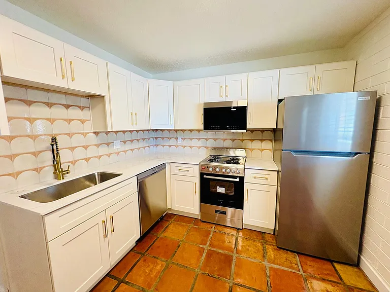 1873 E University Dr — Photo 8