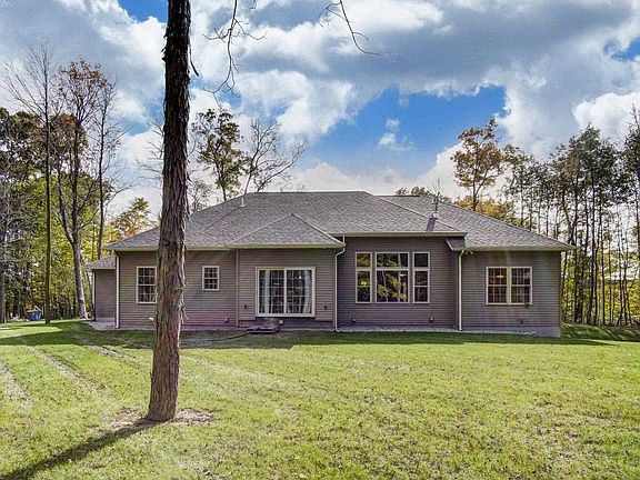 4th image of 808 Spring Haven Dr