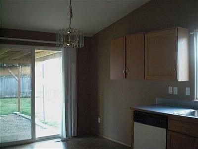 4th image of 6403 73rd Ave NE