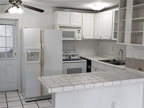 2nd image of 3015 11th Street Ct E