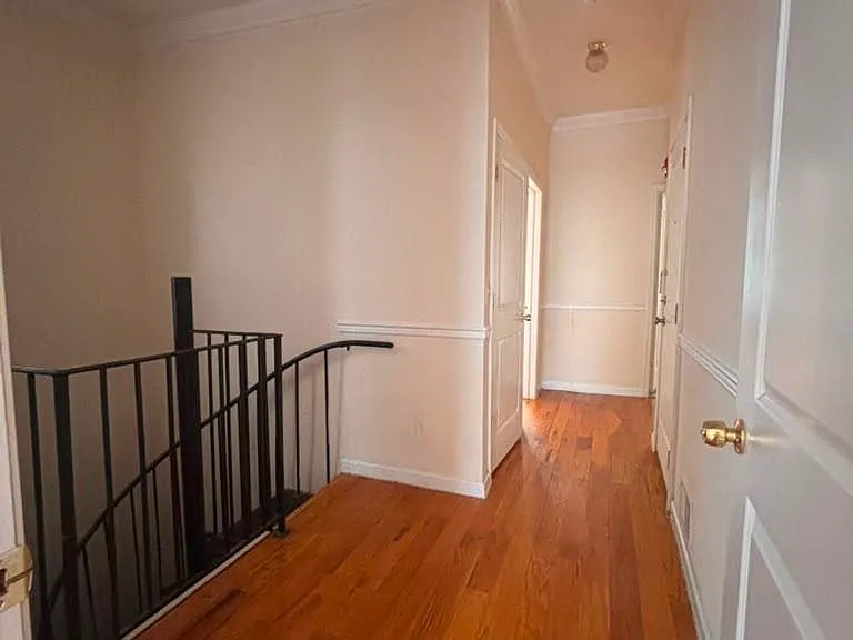 293 Communipaw Ave — Photo 8