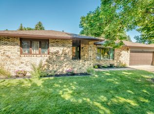2743 Mercury Ln, Bismarck, ND 58503