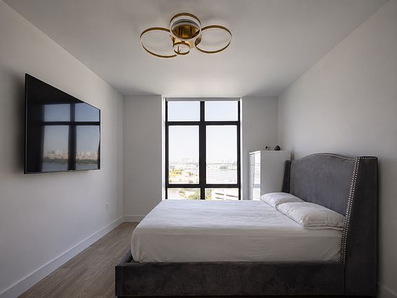 4th image of 8701 Churchill Rd #1103