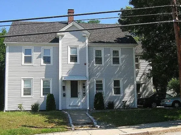 942 Cass Ave, Woonsocket, RI 02895
