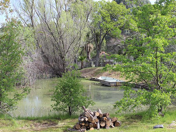 3rd image of 4197 Meadow Oaks Dr