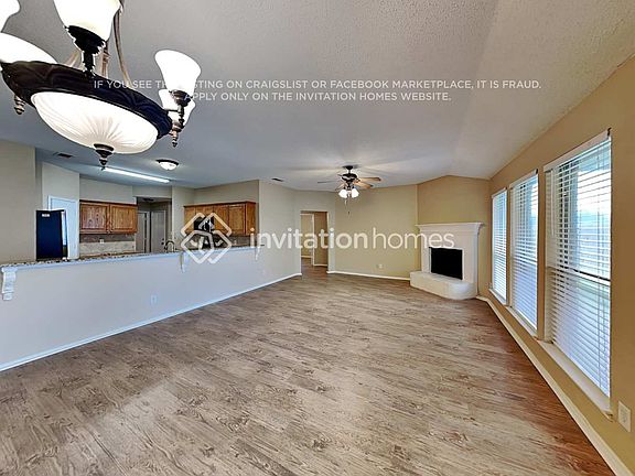 4th image of 632 Dover Heights Trl