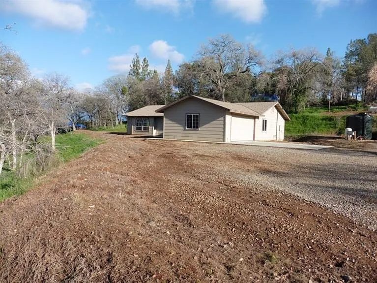 30645 Seminole Rd photo 1