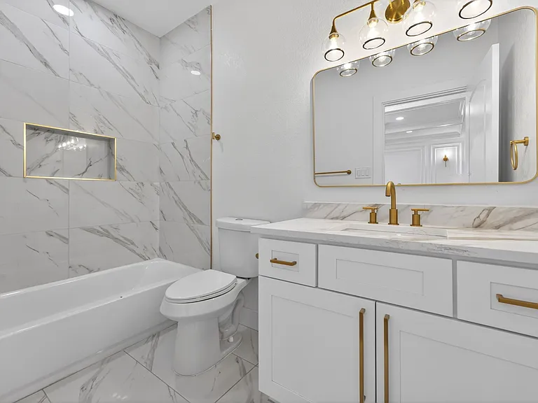 1301 Townsend Ave #3 — Photo 15