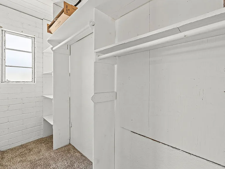 1536 E Waverly St — Photo 19