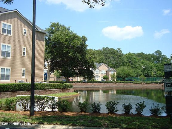 2nd image of 13810 N Sutton Park Dr #437