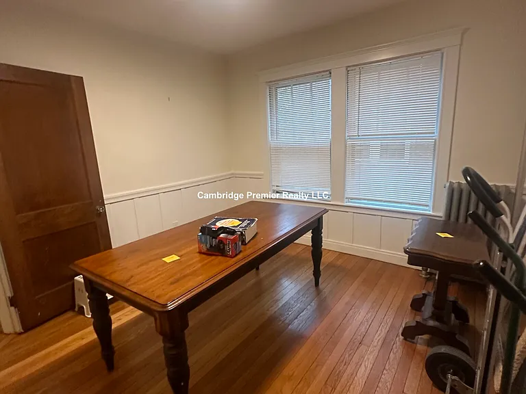 33 Concord Ave #4 — Photo 11